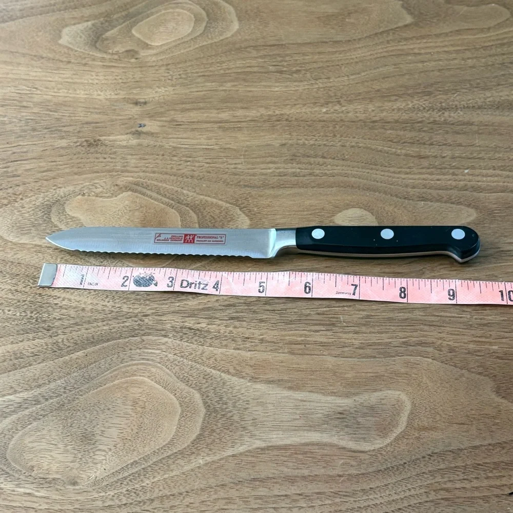 Vintage J.A. Henckels Zwilling serrated knife Professional S